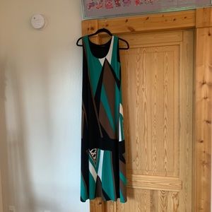 Long dress   wonderful colors very comfortable